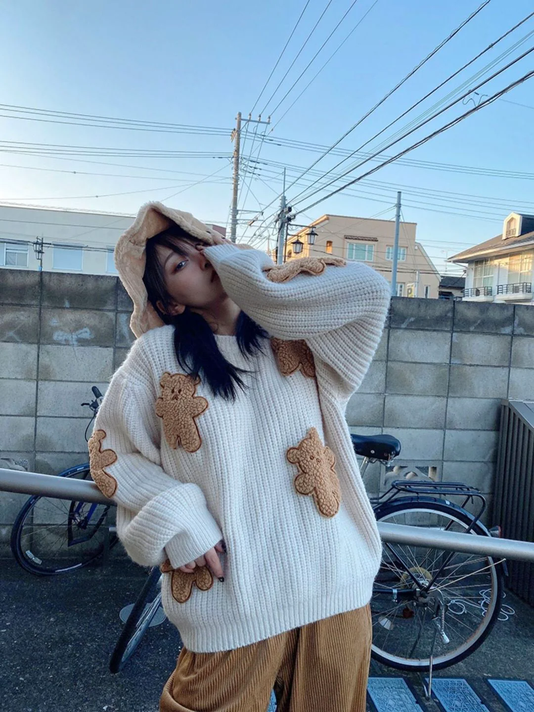 Dusty Bear Knitted Pullover - Image 21