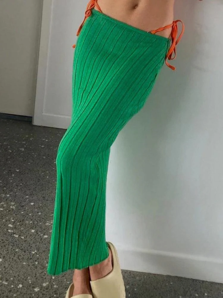 Monre Knitted Long Skirt - Image 18